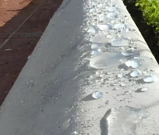 东光硅烷浸渍涂料在混凝土保护中的应用