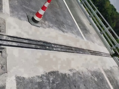 东光伸缩缝更换后浇筑材料快速结构修补料速砼的产品特点及施工流程​